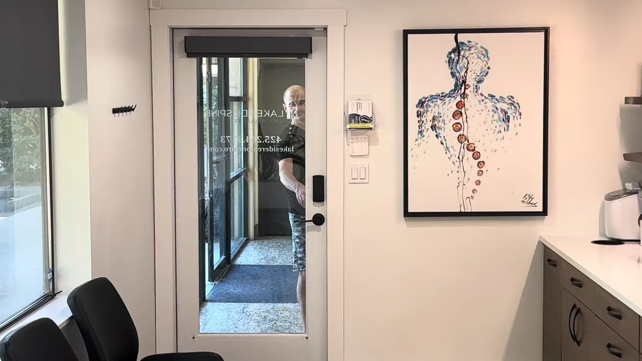 Lakeside Spine and Wellness clinic interior